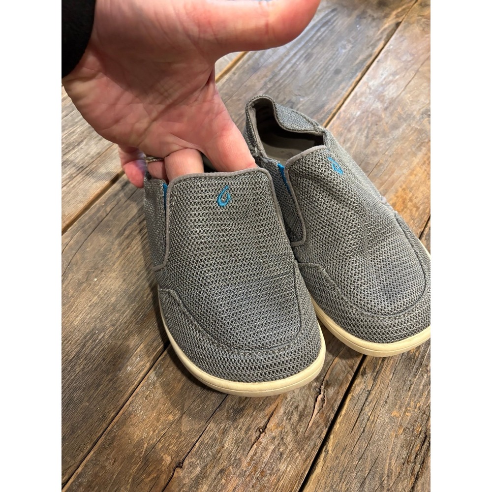 OluKai kids slide on shoes
